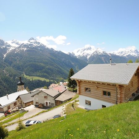Ferienwohnung Caviezel Tschlin Zewnętrze zdjęcie